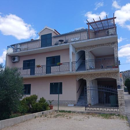 Apartmani Marijana Šibenik Exteriör bild